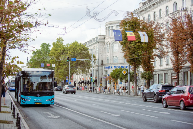 Restricționarea circulației rutiere pe unele străzi din capitală, în legătură cu desfășurarea programului de funeralii al scriitorului Spiridon Vangheli